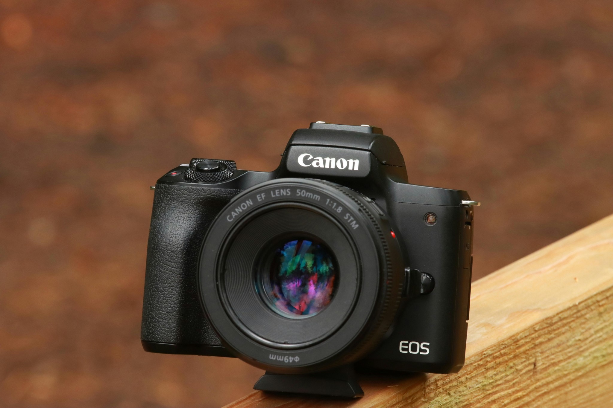 best-camera-for-livestreaming-canon-eos-m50